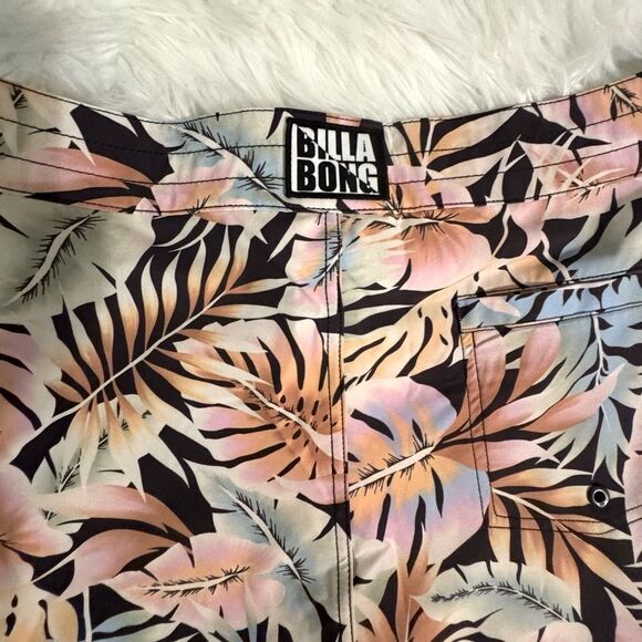 NWT Billabong ‘Postcards From Paradise’ Lace-up - Swim Bottoms Size 9 (Juniors) - Picture 10 of 13